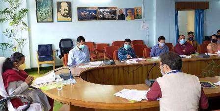 बैंकों को ऋण आवेदनों के सापेक्ष निस्तारण की खराब स्थिति पर जिलाधिकारी ने जताई कड़ी नाराजगी