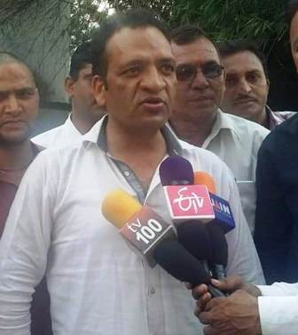 शून्य तबादला नीति पर उत्तराखंड राज्य प्राथमिक शिक्षक संघ की जिला अध्यक्ष चंद्रवीर नेगी ने नाराजगी जताई है। कहा कि ये वर्षों से दुर्गम में सेवा दे रहे शिक्षकों के साथ अन्याय है।