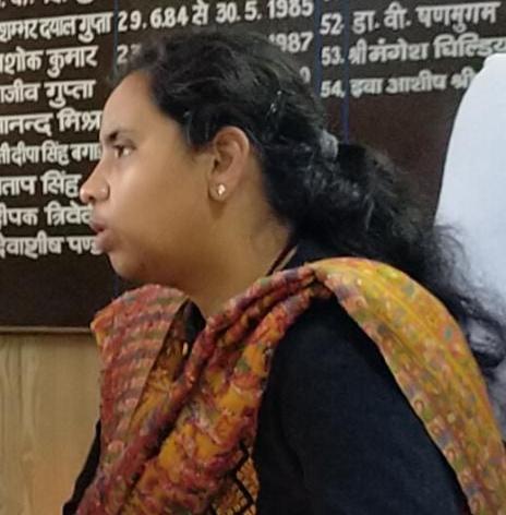 डीएम ने दिए क्षेत्रीय अधिकारियों को पंचायत प्रतिनिधियों से समन्वय बनाते हुए सैंपलिंग के दैनिक निर्धारित लक्ष्य प्राप्त करने के निर्देश
