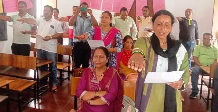 प्राथमिक शिक्षक संघ भिलंगना इकाई के शपथ ग्रहण समारोह में शिक्षक कल्याण कोष के गठन समेत विभिन्न समस्याओं पर चर्चा 