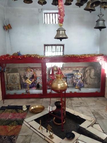 शिवजी की भक्ति हर पल ही शुभ होती है. सच्चे मन से पूजा की जाए तो शिव अपने भक्तों पर जल्द ही प्रसन्न हो जाते है। क्यों सोमवार को ही शिवजी की पूजा करना अधिक लाभदायक होता है?