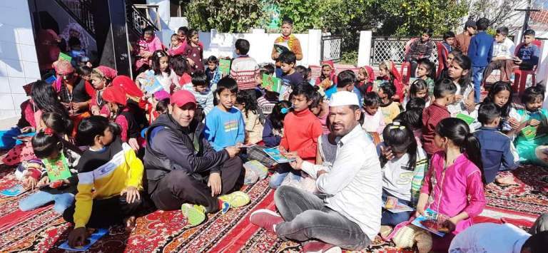 कांग्रेसियों द्वारा विभिन्न सांस्कृतिक कार्यक्रम आयोजित कर बाल दिवस के रूप में मनाया गया चाचा नेहरू का जन्मदिन