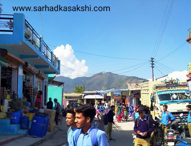 दीपोत्सव को लेकर लोगों में भारी उत्साह, कोरोना काल का टूटा सन्नाटा, धनतेरस पर सजे बाजार