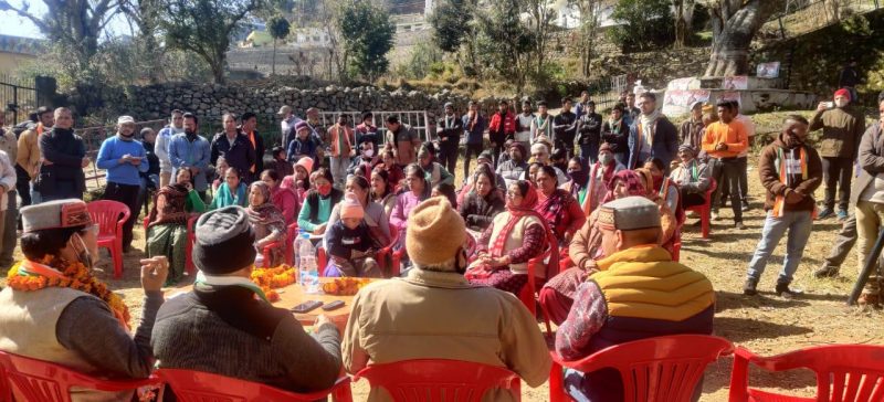 कांग्रेस प्रत्याशी डॉ. नेगी ने किया चम्बा के निकटवर्ती गांवों का भ्रमण, जनता से मिला जीत का आशीर्वाद
