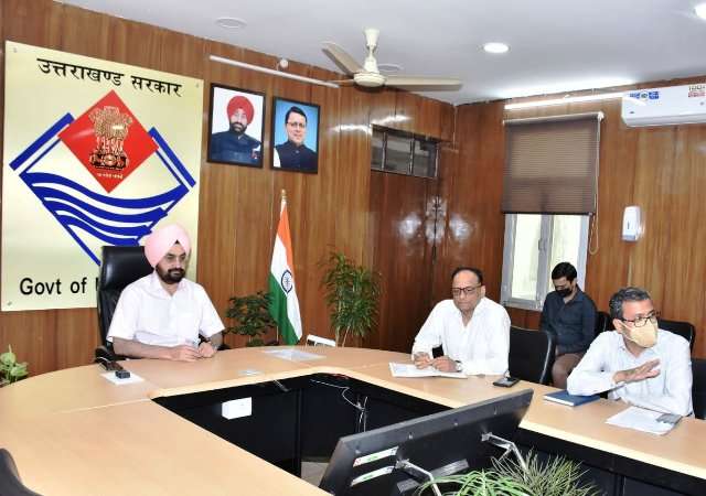 प्रदेश में पर्यटन को बढ़ावा देने में हेलीपैड्स और हेलीपोर्ट्स महत्त्वपूर्ण भूमिका निभा सकते हैं: मुख्य सचिव डॉ. एस. एस. संधु