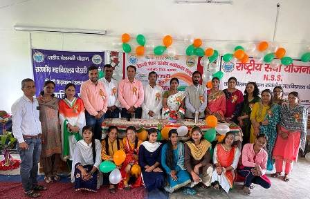 राजकीय महाविद्यालय पोखरी क्वीली में हर्षोल्लास के साथ मनाया स्वतंत्रता दिवस
