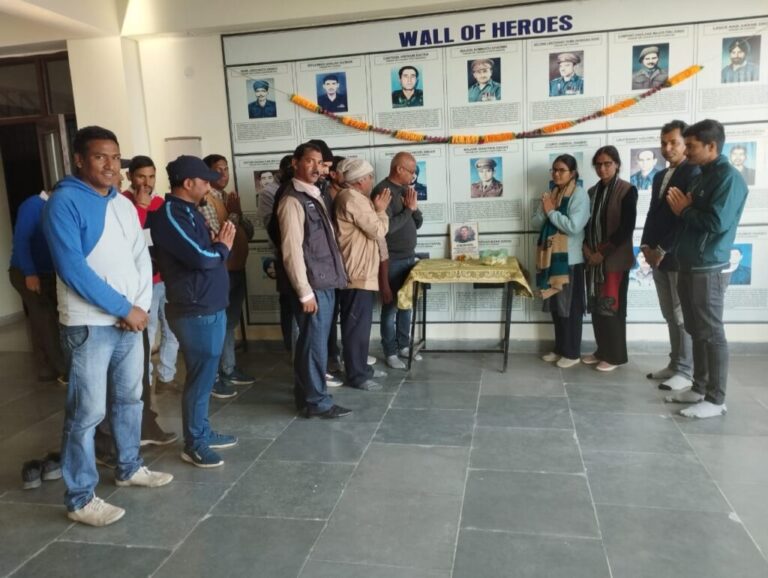 महावीर चक्र विजेता जसवंत सिंह रावत की पुण्य तिथि पर श्रद्धांजलि