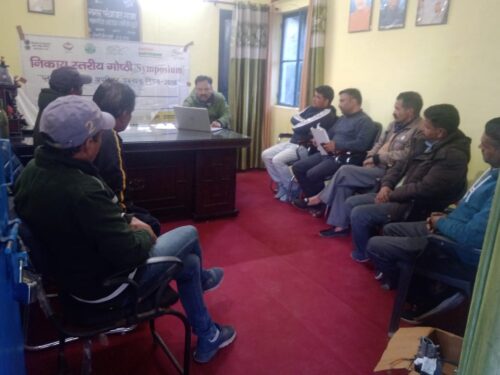 गजा में कूड़ा प्रबंधन व सिंगल यूज प्लास्टिक मुक्त अभियान सफलता हासिल करने हेतु व्यापारियों के साथ गोष्ठी
