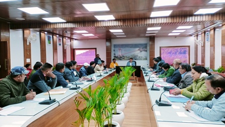 पुलिस आरक्षी/पी.ए.सी./आई.आर.बी./ अग्निशामक (पुरूष/महिला) परीक्षा-2021 की लिखित परीक्षा (वस्तुनिष्ठ प्रकार) के सफल आयोजन हेतु बैठक आयोजित