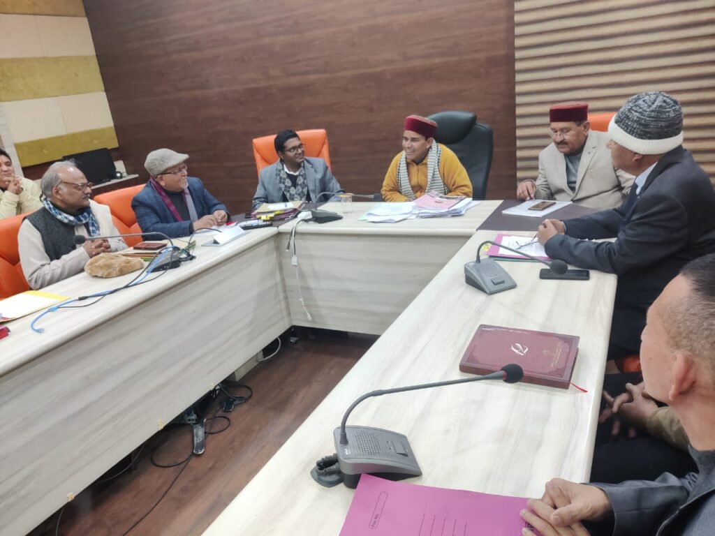 संस्कृत एवं संस्कृत शिक्षा की बेहतरी को सरकार प्रतिबद्धः डॉ. धन सिंह रावत