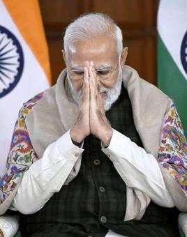 प्रधानमंत्री और राष्ट्रपति ने पराक्रम दिवस पर नेताजी सुभाष चंद्र बोस को श्रद्धांजलि अर्पित की