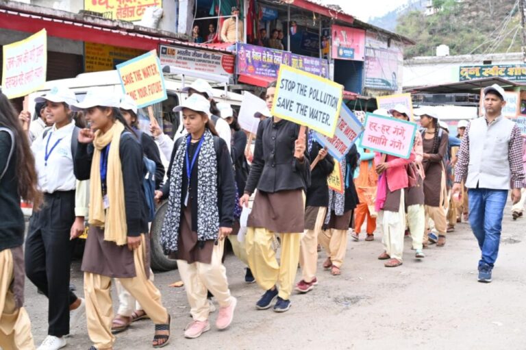 स्वच्छता पखवाड़ा–नमामि गंगे के अंतर्गत महाविद्यालय पाबौ में स्वच्छता एवं पर्यावरण सरंक्षण की थीम पर कार्यक्रम श्रंखलायें आयोजित
