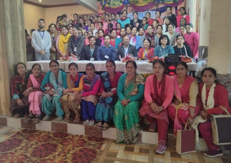 उत्तराखंड ग्रामीण बैंक ने विभिन्न स्वयं सहायता समूह को किया एक करोड़ का ऋण वितरित
