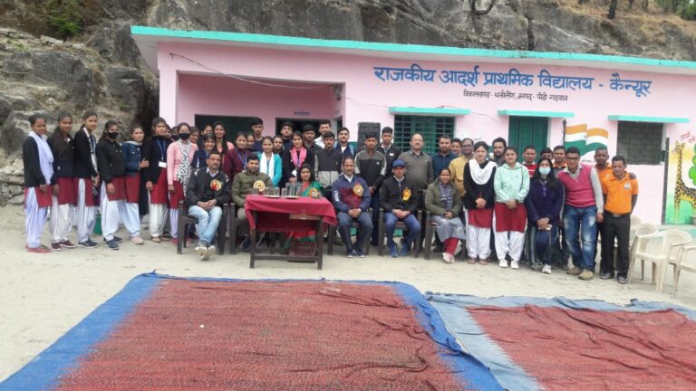 आदर्श प्राथमिक विद्यालय कैंन्यूर में हुआ थलीसैंण  महाविद्यालय के राष्ट्रीय सेवा योजना इकाई के विशेष शिविर का सुभारंभ
