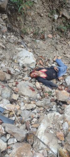 गूलर के निकट कार दुर्घटना में एक ही परिवार के दो व्यक्तियों की मौत दो घायल