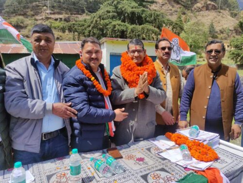 श्री इंद्रदेव डोभाल वरिष्ठ कांग्रेस नेता जौनपुर टिहरी जनपद ओबीसी डिपार्टमेंट अध्यक्ष नियुक्त