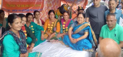 सड़क डामरीकरण के लिए चंबा आंदोलन में तेजी, चंबा बाजार 2 घंटे के लिए रहा आंशिक रूप से बंद