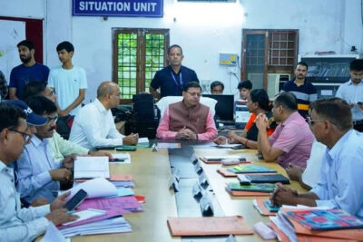 मुख्यमंत्री ने गौरीकुंड में चल रहे राहत बचाव कार्य में तीव्र गति लाने के दिए निर्देश 