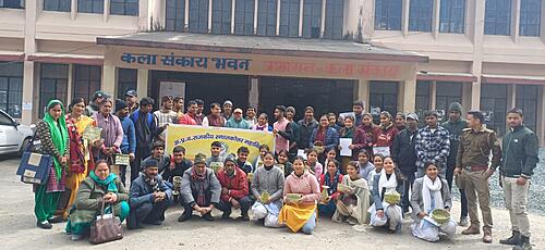 अगस्त्यमुनि रुद्रप्रयाग में वन विभाग द्वारा बांस एवं रिंगाल आधारित हस्तशिल्प विकास प्रशिक्षण पंच दिवसीय कार्यक्रम का समापन