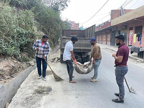 चारधाम यात्रा को लेकर जनपद क्षेत्रांतर्गत यात्रा मार्गों पर रोड़ सेफ्टी, साफ-सफाई के साथ फूड सेफ्टी को लेकर निरीक्षण कार्य लगातार जारी
