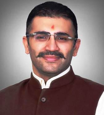 नगर निगम देहरादून में 10 वर्षों से होर्डिंग/यूनिपोल के संभावित Cartel के खेल पर अभिनव थापर की याचिका पर हाईकोर्ट ने सरकार से माँगा जबाब