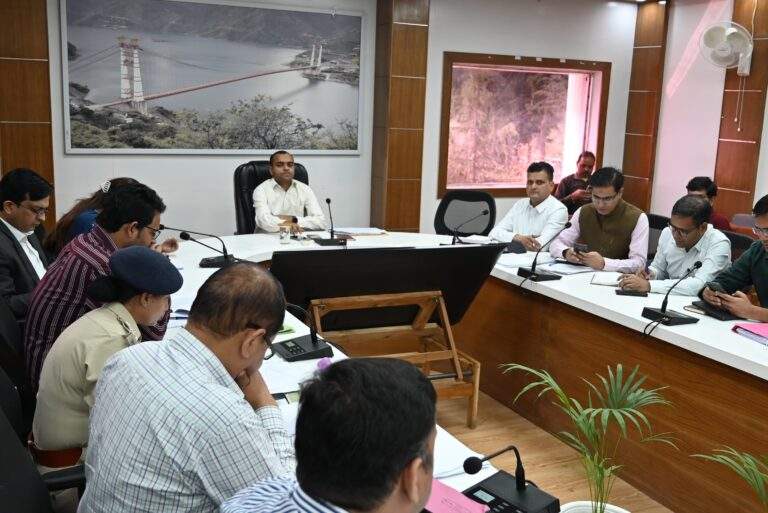 जिला खेल महाकुम्भ 2024 के आयोजन को लेकर विभिन्न समितियां गठित
