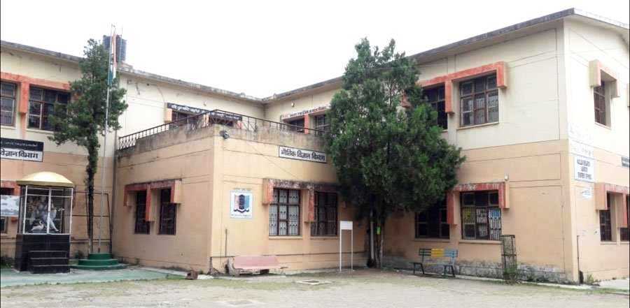 डिग्री कॉलेज नई टिहरी में वाटर कूलर एवं स्मार्ट क्लासों हेतु धनराशि स्वीकृत