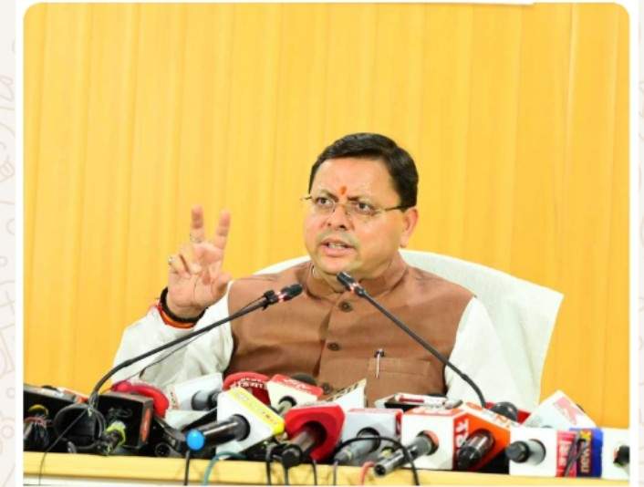 भू-कानून के मुद्दे का समाधान भी हमारी सरकार ही करेगी: मुख्यमंत्री, मुख्यमंत्री ने मीडिया सेंटर में पत्रकारों को किया संबोधित