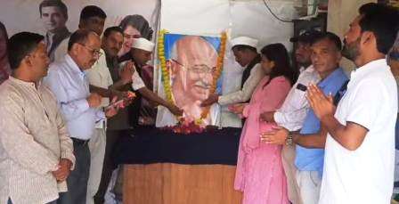 राष्ट्रपिता महात्मा गांधी जी तथा पूर्व प्रधानमंत्री लाल बहादुर शास्त्री जी की जयंती विश्व अहिंसा दिवस के रूप में मनाई