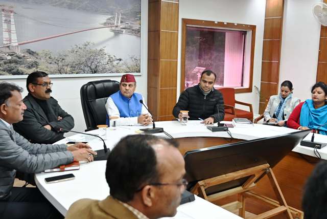 आपदा प्रबंधन की तैयारियों पर जोर टिहरी में उपाध्यक्ष विनय रुहेला ने की समीक्षा बैठक
