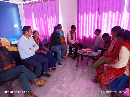 निशुल्क नेत्र जांच शिविर में 110 लोगों ने कराई आंखों की जांच