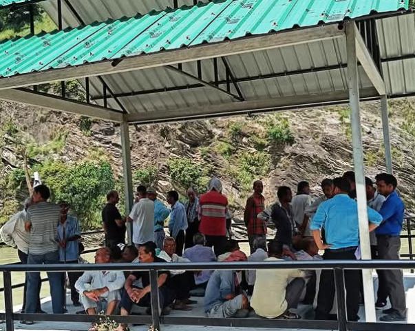 पूर्व क्षेत्र पंचायत सदस्य नकोट की पत्नी का निधन