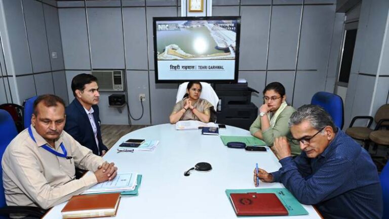 टिहरी में त्रिस्तरीय पंचायत चुनाव 2025 हेतु तीसरा रेण्डमाईजेशन सम्पन्न