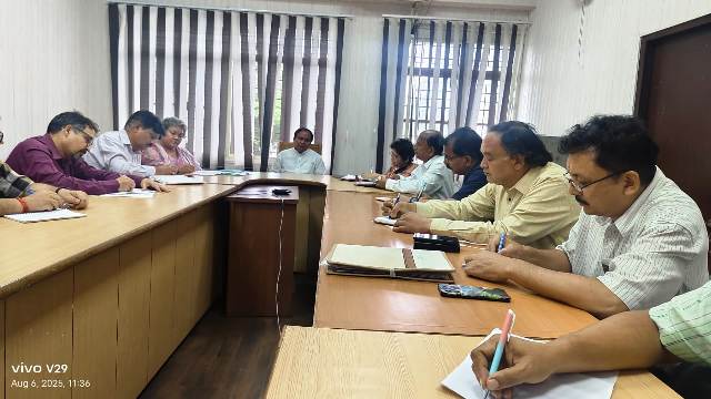 आपदा प्रभावितों को मिलेगा त्वरित उपचार: स्वास्थ्य मंत्री डॉ. धन सिंह रावत, एम्बुलेंस अलर्ट मोड पर, विशेष चिकित्सा दल तैनात