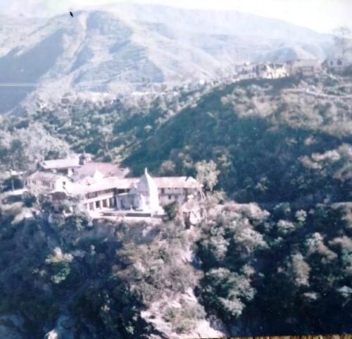 श्री बदरीनाथ मंदिर पुराणी टिहरी