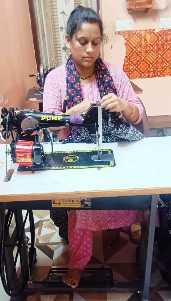 रीप परियोजना से गीता देवी बनी आत्मनिर्भर महिला, दिव्यांगता को बनाया ताकत
