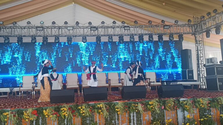 सरस मेला-2025 के पांचवे दिन औद्योगिक गोष्ठी और सांस्कृतिक प्रस्तुतियों से बढ़ी रौनक
