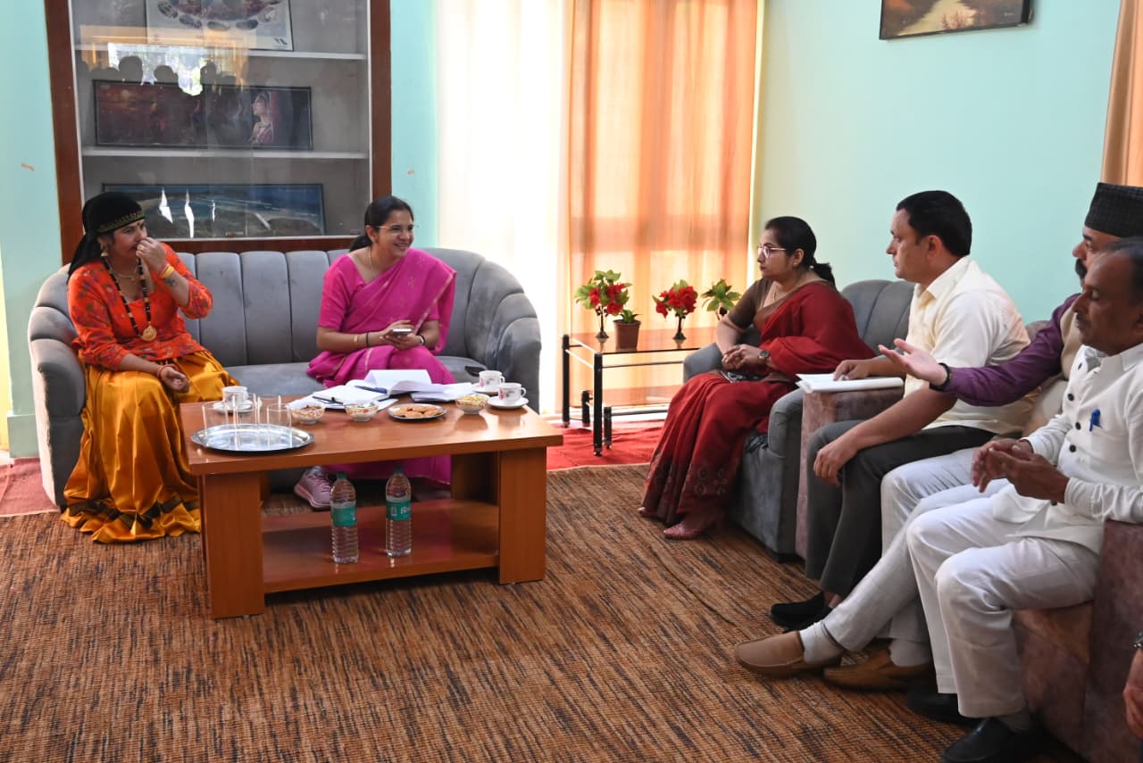 डीएम टिहरी ने लखवाड़ बाँध प्रभावित काश्तकारों की सुनी समस्याएं