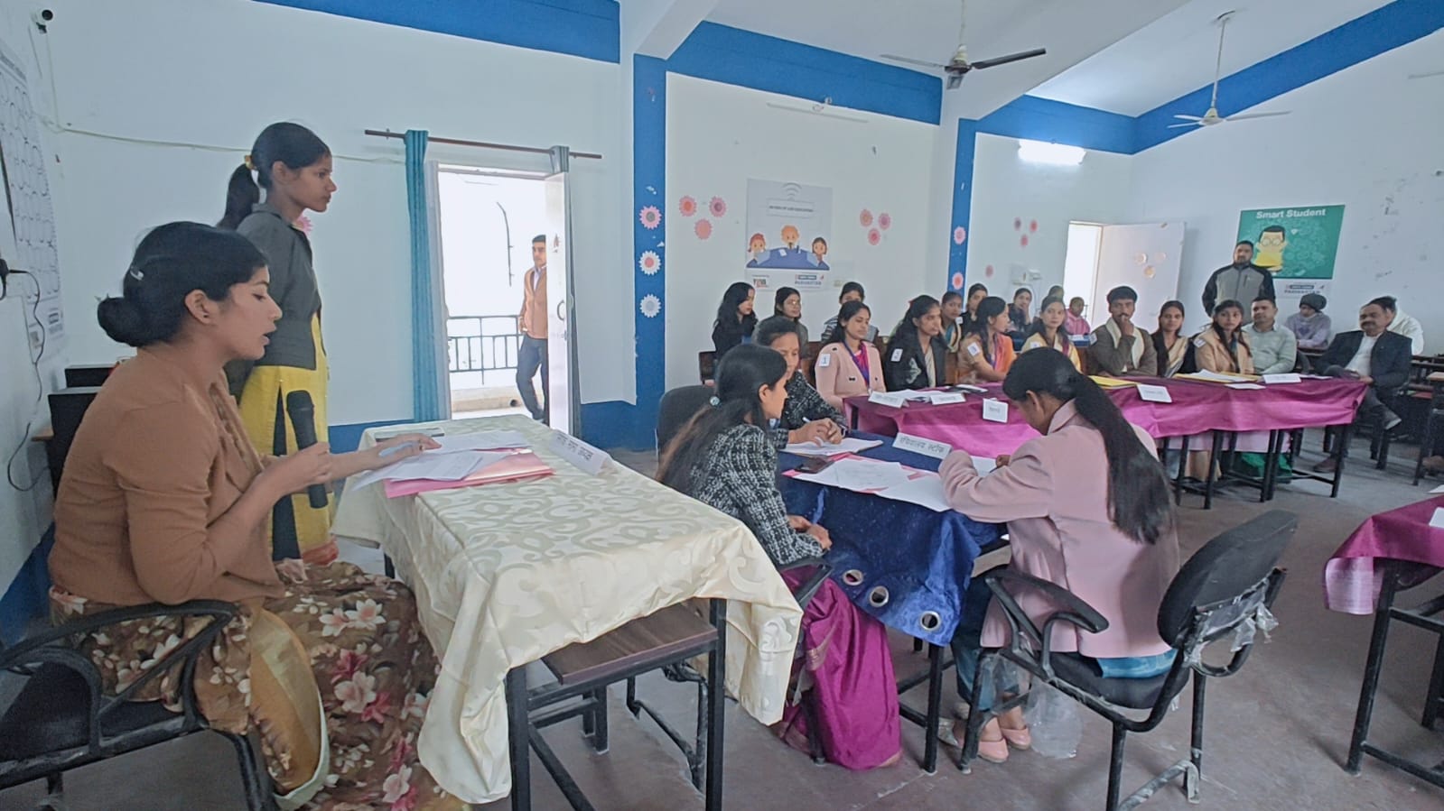 राजकीय महाविद्यालय खाड़ी में आयोजित हुई युवा संसद, छात्रों ने निभाई सांसदों की भूमिका, लोकतांत्रिक मूल्यों का मिला जीवंत अभ्यास