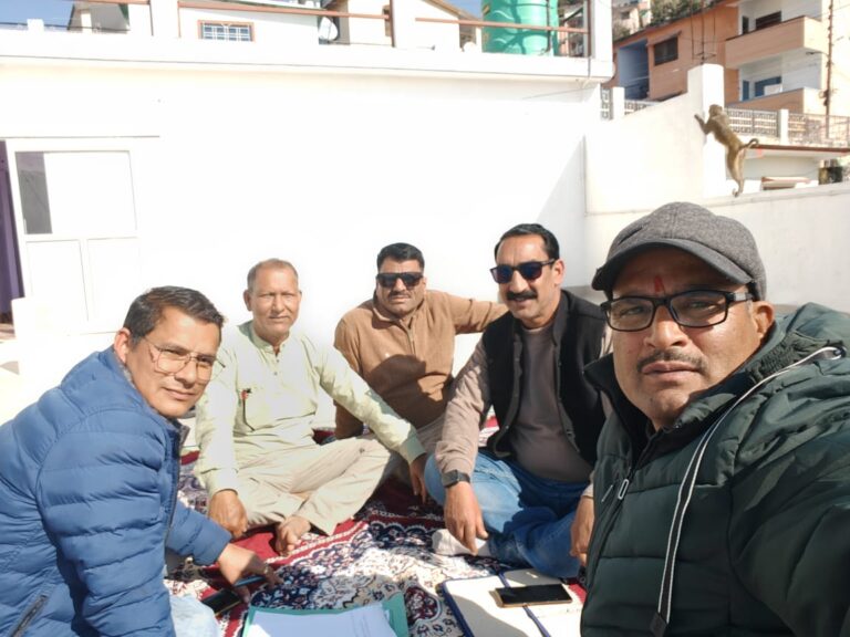 राज्य कर्मचारी संयुक्त परिषद टिहरी ने चरणबद्ध आंदोलन की घोषणा, 15 जनवरी से 13 मार्च तक चलेगा संघर्ष