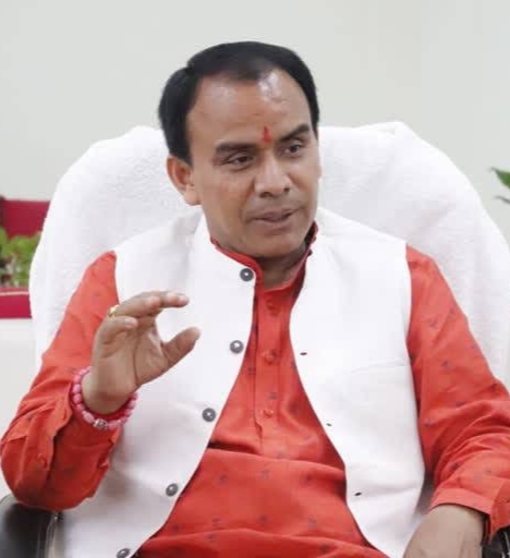 सूबे में 365 मेडिकल फैकल्टी की होगी भर्ती: डॉ. धन सिंह रावत