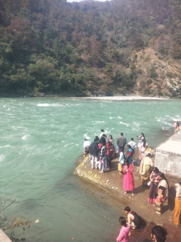महाशिवरात्रि 2026: छाती, कोटेश्वर और कुंजेश्वर में उमड़ा आस्था का महासैलाब