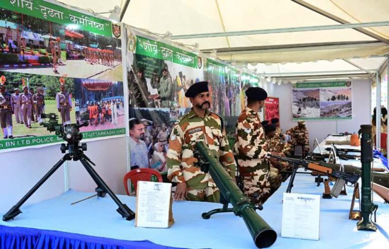 टिहरी लेक फेस्टिवल 2026: आईटीबीपी प्रदर्शनी में पहली बार मशीनगन और मोर्टार का प्रदर्शन, लोगों में दिखी भारी उत्सुकता