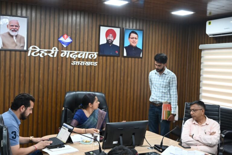 गंगा स्वच्छता को लेकर टिहरी प्रशासन सख्त, एसटीपी संचालन पर डीएम ने मांगी रिपोर्ट
