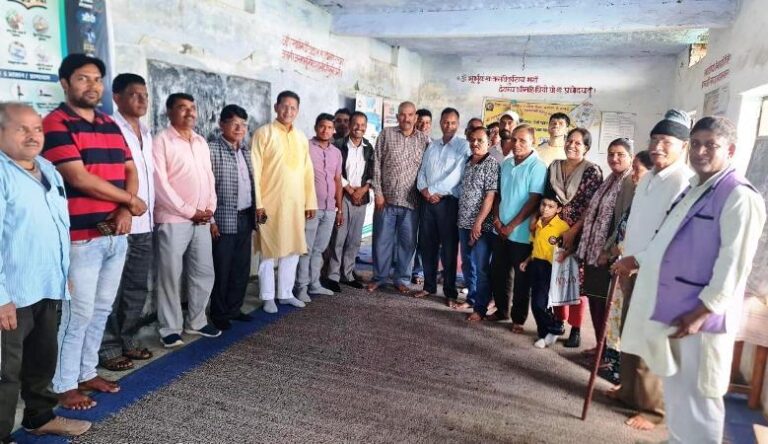 लामरीधार आयुष अस्पताल निर्माण को लेकर क्षेत्रवासियों की बैठक, संघर्ष समिति का गठन
