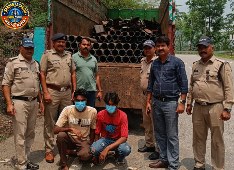 गजा पेयजल योजना के 32 लोहे के पाइप चोरी करने वाले दो शातिर चोर गिरफ्तार, 24 घंटे में बरामद हुआ ₹10 लाख का सामान