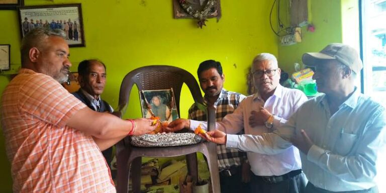 उत्तराखण्ड पेंशनर संगठन शाखा चम्बा ने मनाया 'स्नेहिल दिवस', दिवंगत सदस्यों को दी भावभीनी श्रद्धांजलि