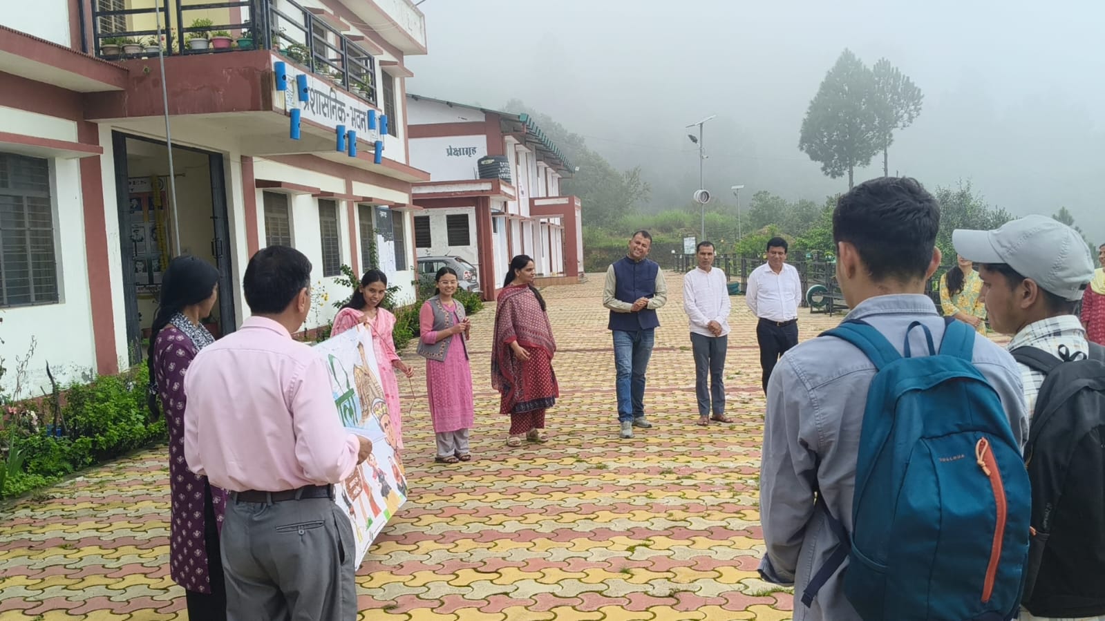 नागनाथ पोखरी में SIR जागरूकता कार्यक्रम आयोजित, विद्यार्थियों को मतदाता सूची पुनरीक्षण की दी गई जानकारी