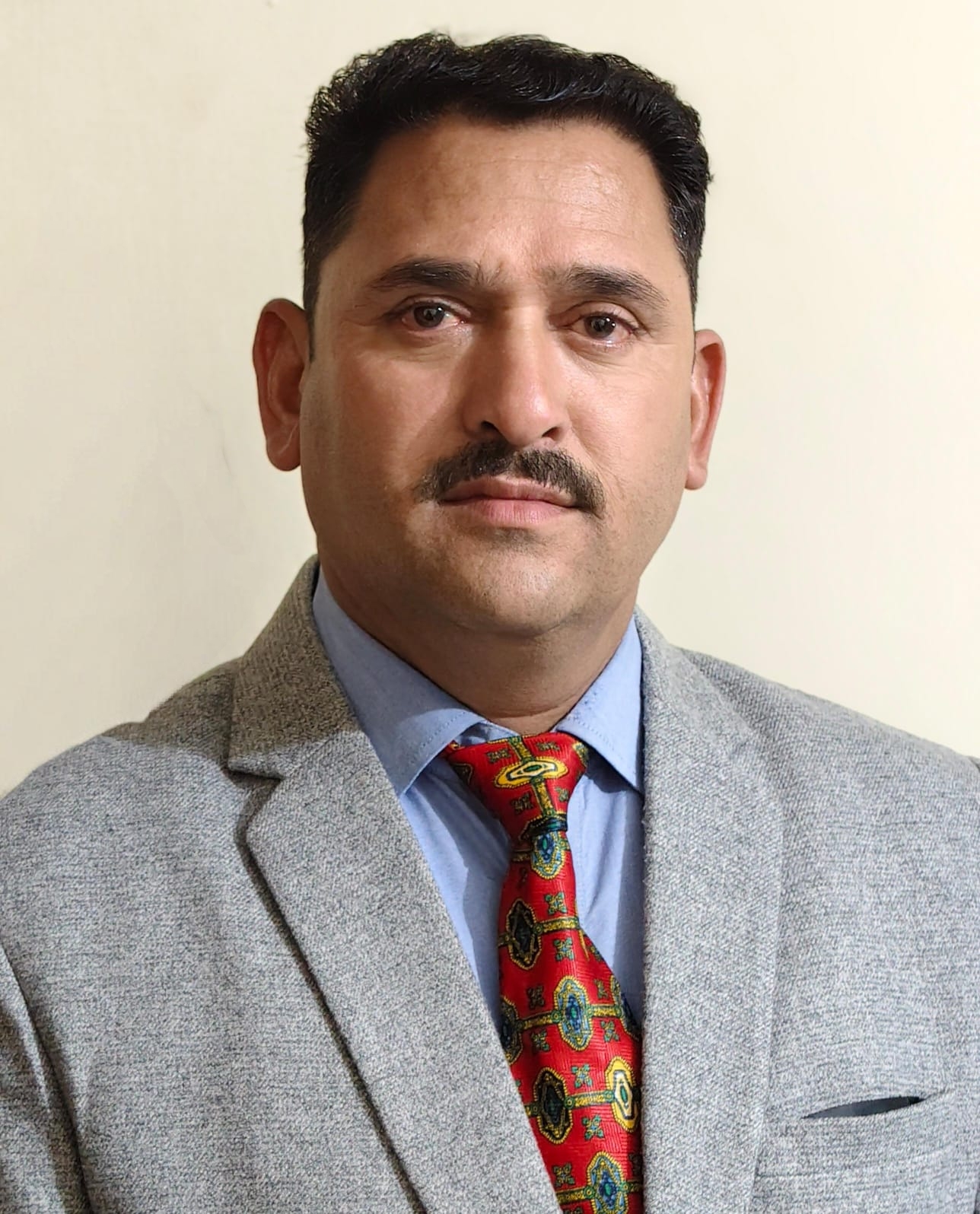 सरकारी स्कूलों से छात्रों-अभिभावकों का मोहभंग शिक्षा के गिरते स्तर और बढ़ते बाजारीकरण का परिणाम: राकेश राणा