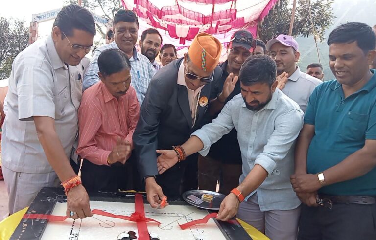 सकलाना कैरम चैंपियनशिप 2026 का भव्य शुभारंभ, 12 टीमों ने लिया हिस्सा